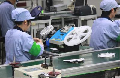 感受超強(qiáng)顯卡背后的硬實(shí)力 電腦報(bào)小編探訪索泰東莞工廠